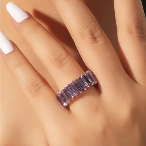 Purple Cubic Zirconia 14 Karat Ring - Picture 2 of 4